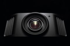 Foto (JVC D-ILA 8K)